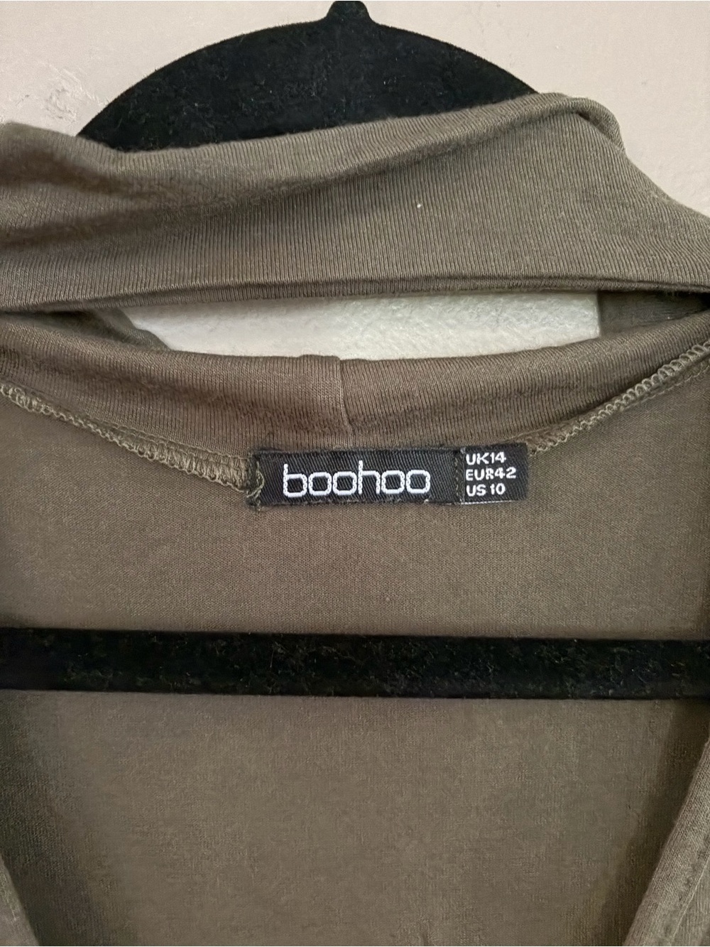 Boohoo Olive Bodysuit - Picture 3 of 4